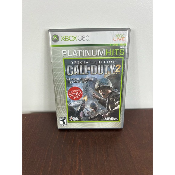 Like new call of duty 2 video game and bonus DVD - Picture 1 of 5